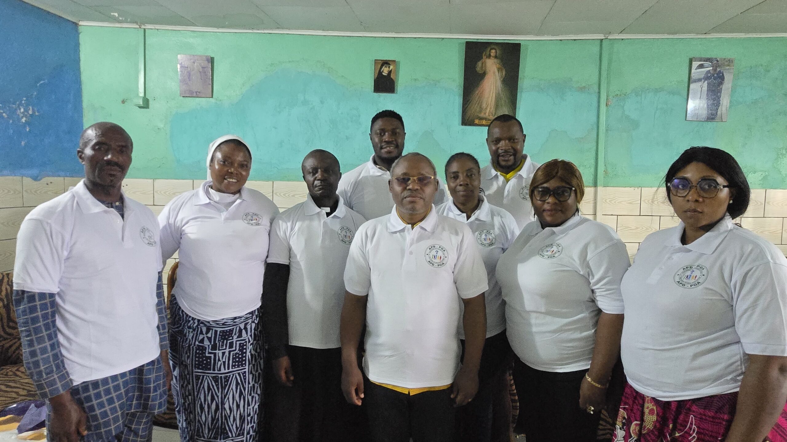 Photo de la vie communautaire de l'Association des Pauvres de Dieu.