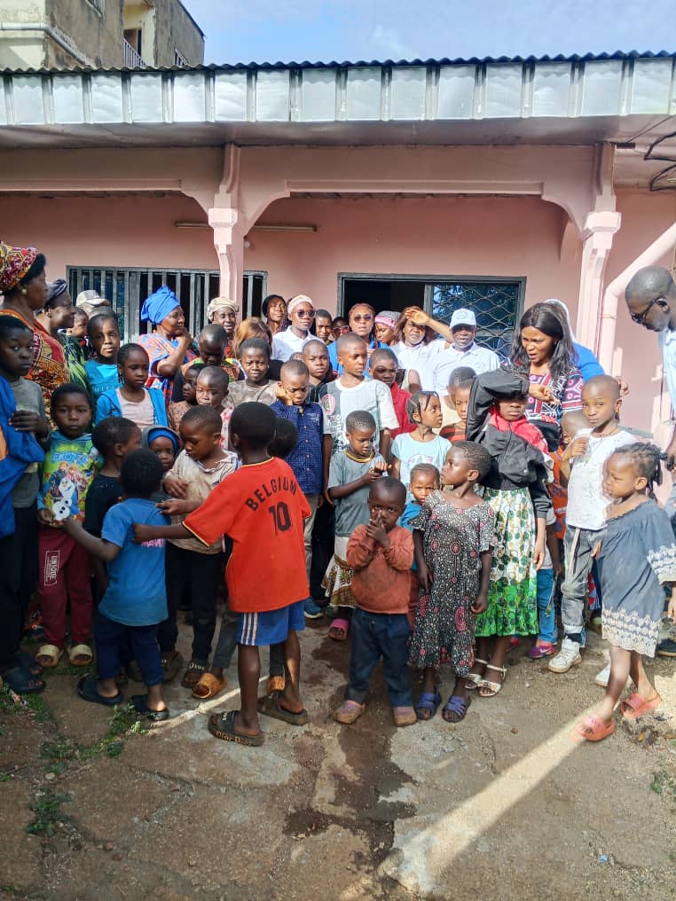 Photo de la vie communautaire de l'Association des Pauvres de Dieu.