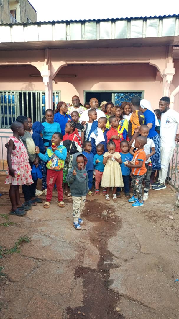 Photo de la vie communautaire de l'Association des Pauvres de Dieu.