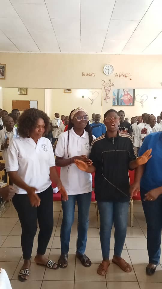 Photo de la vie communautaire de l'Association des Pauvres de Dieu.