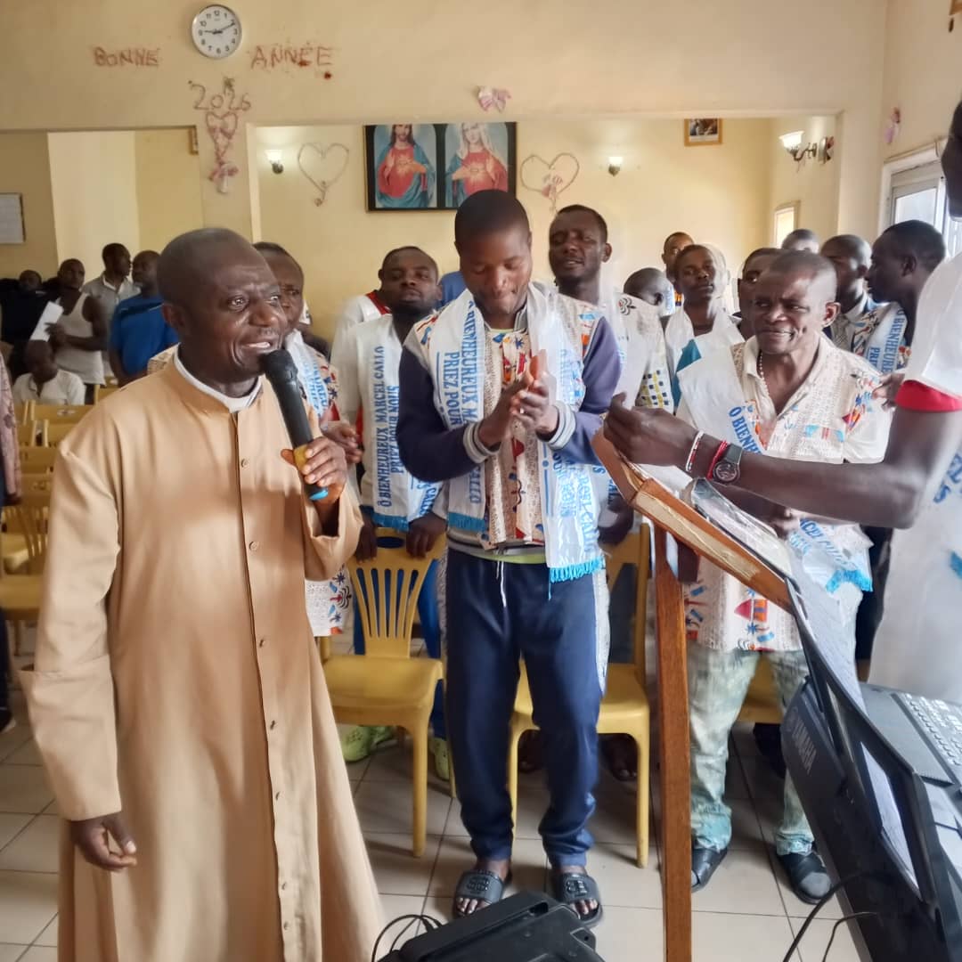 Photo de la vie communautaire de l'Association des Pauvres de Dieu.